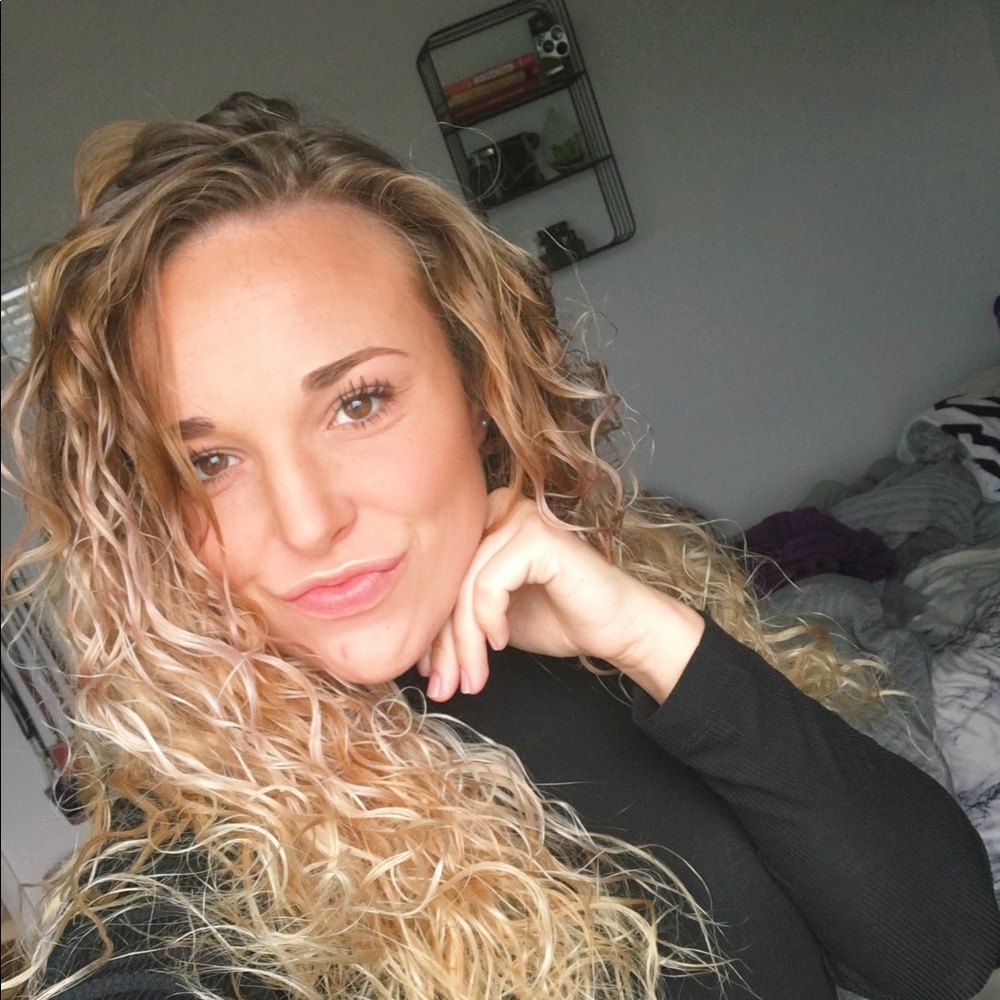 Meet your Posher, Lakynne
